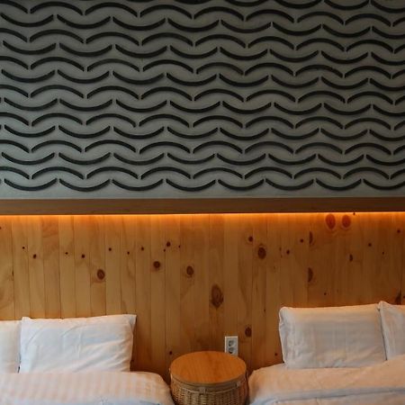 38Th Street Guesthouse Mokpo Bagian luar foto