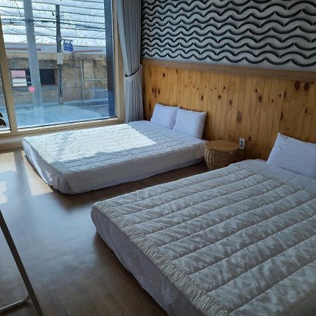 38Th Street Guesthouse Mokpo Bagian luar foto