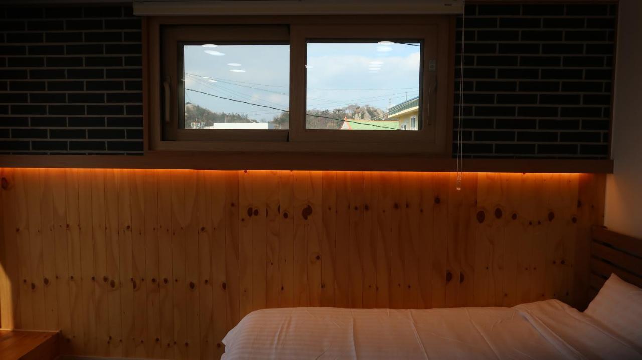 38Th Street Guesthouse Mokpo Bagian luar foto