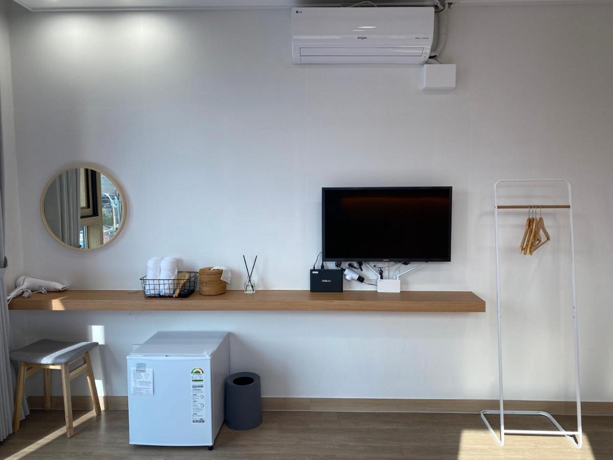 38Th Street Guesthouse Mokpo Bagian luar foto