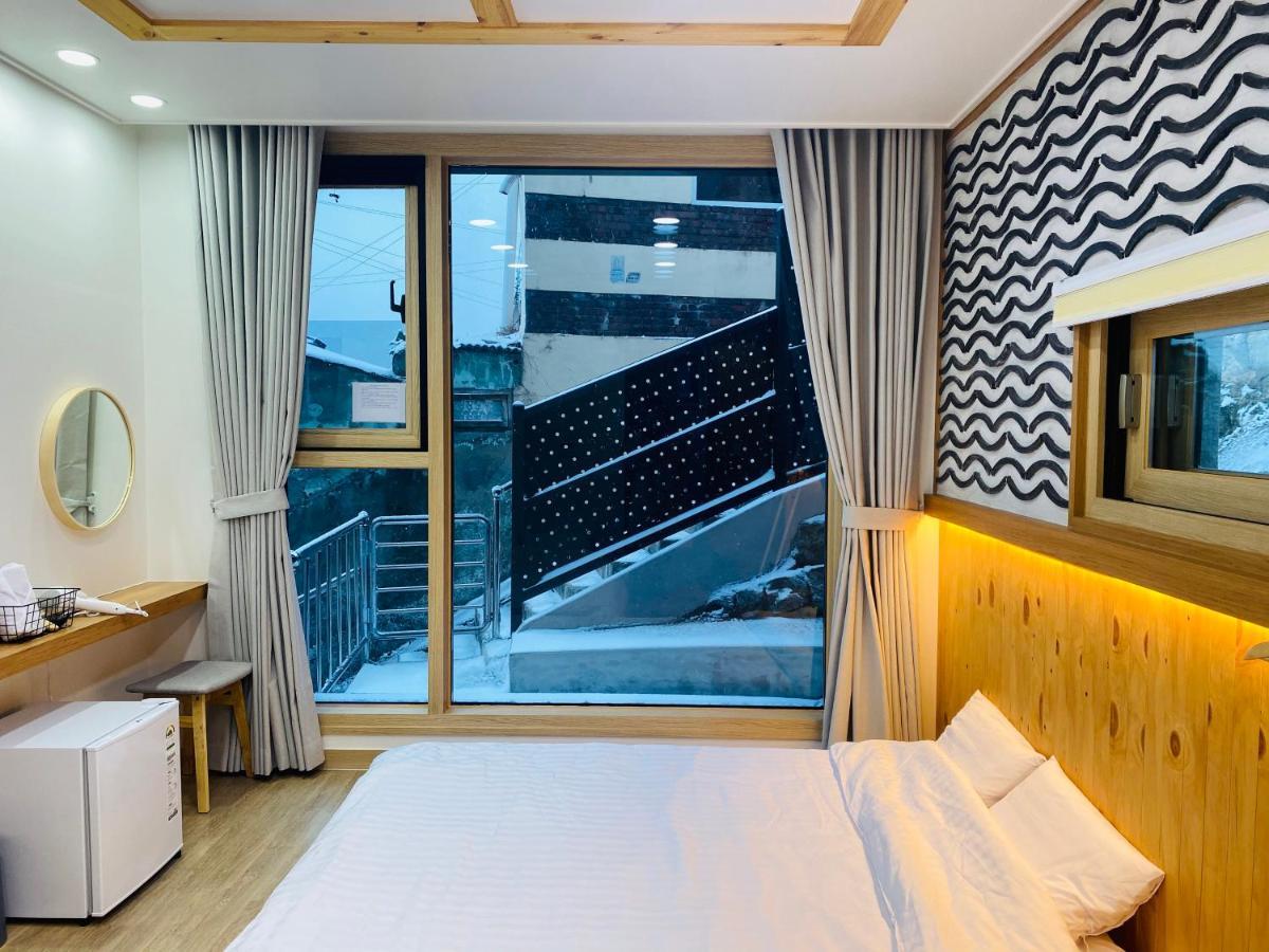 38Th Street Guesthouse Mokpo Bagian luar foto