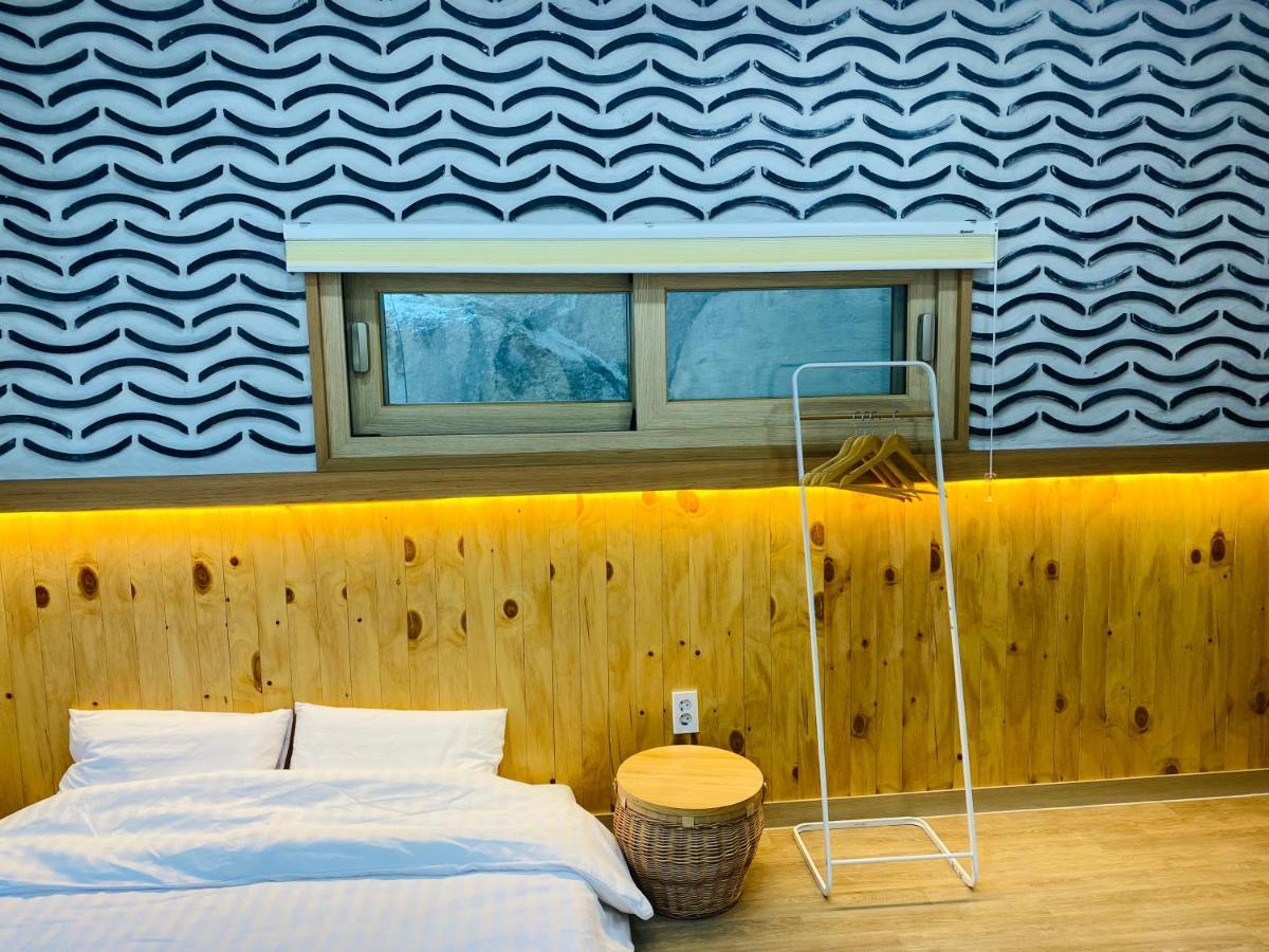 38Th Street Guesthouse Mokpo Bagian luar foto