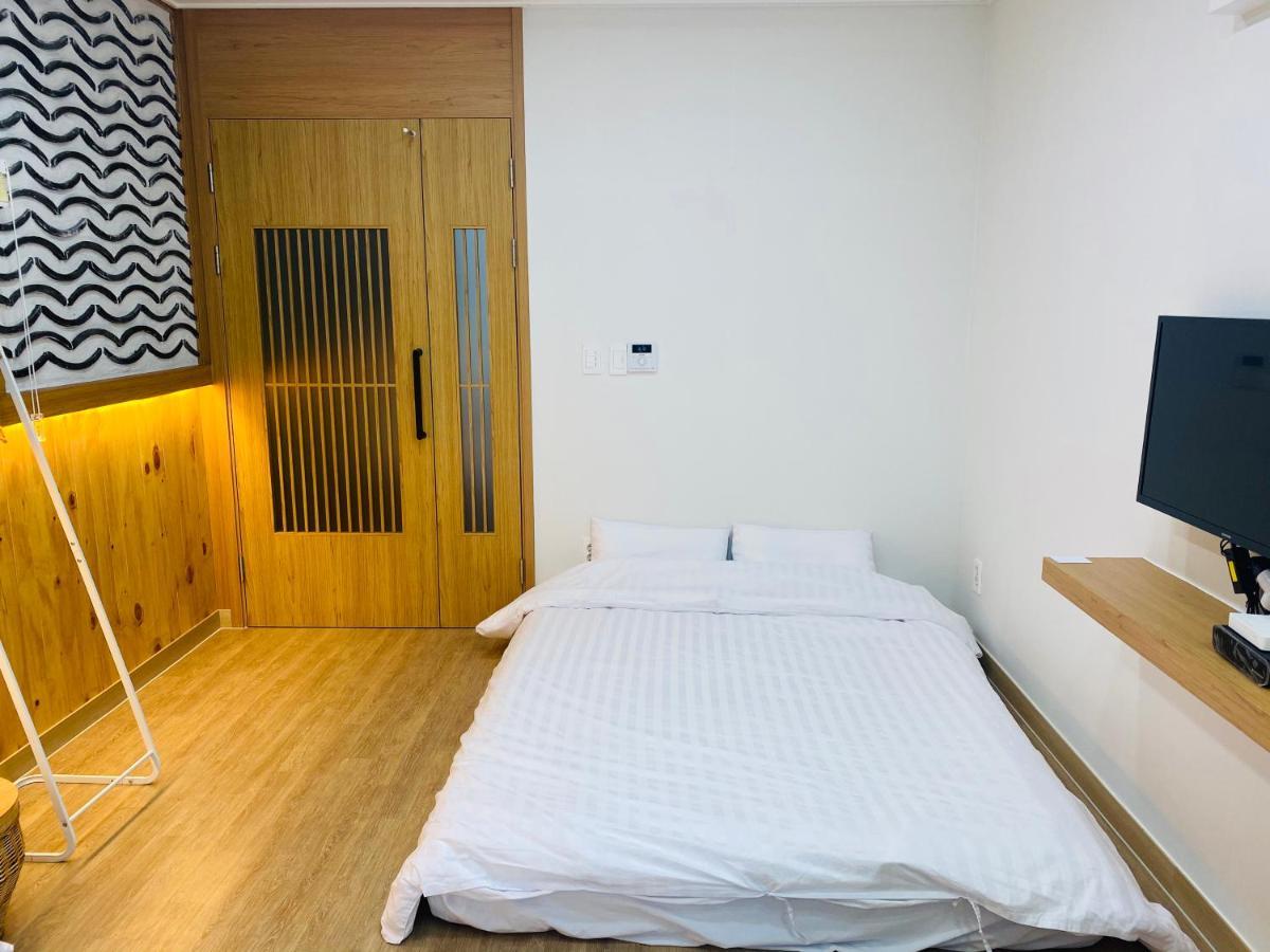 38Th Street Guesthouse Mokpo Bagian luar foto