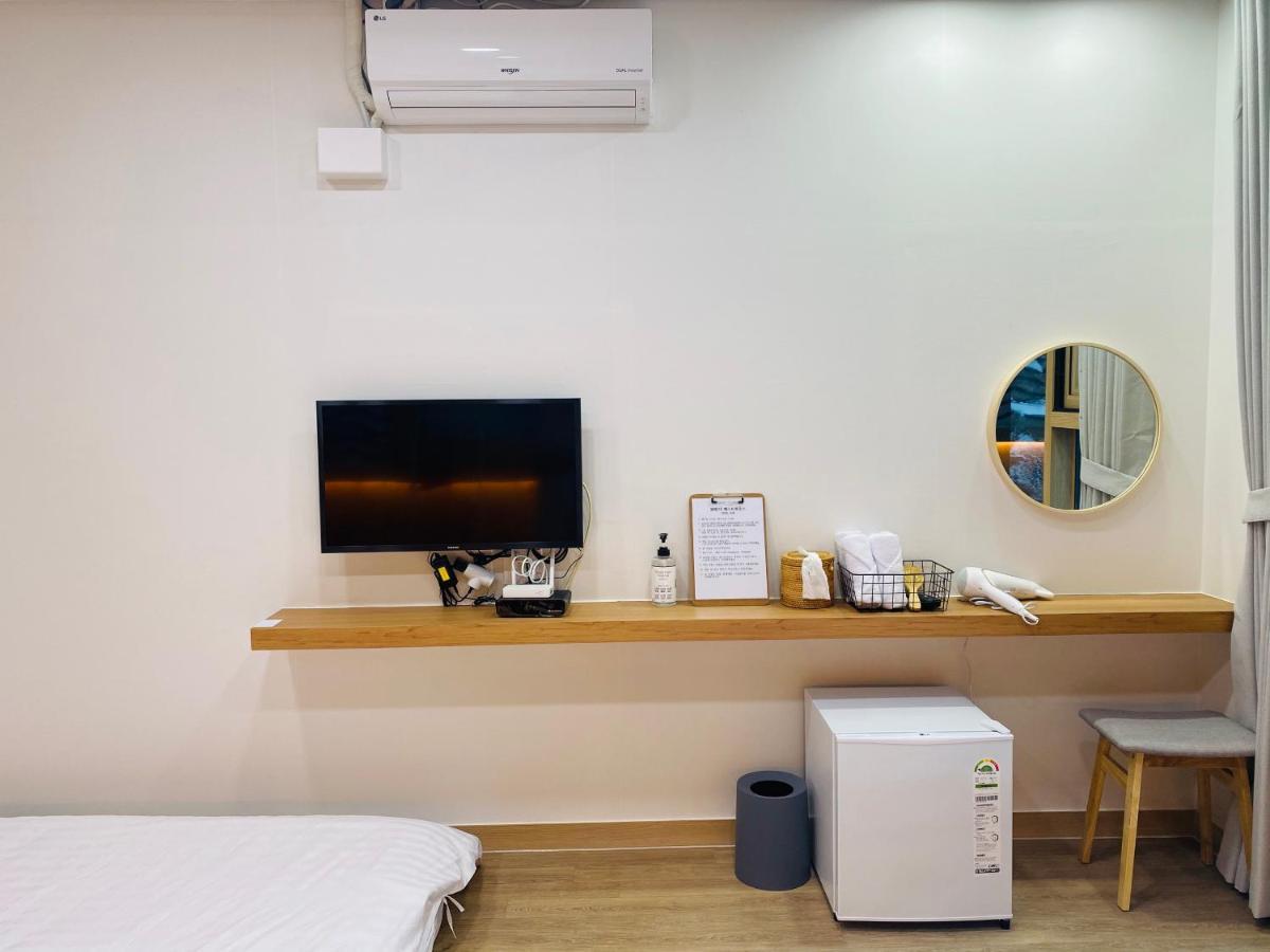 38Th Street Guesthouse Mokpo Bagian luar foto